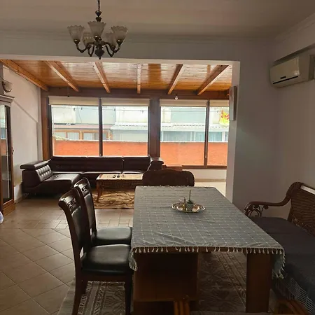 Apartamento Terminal Comfort Tirana